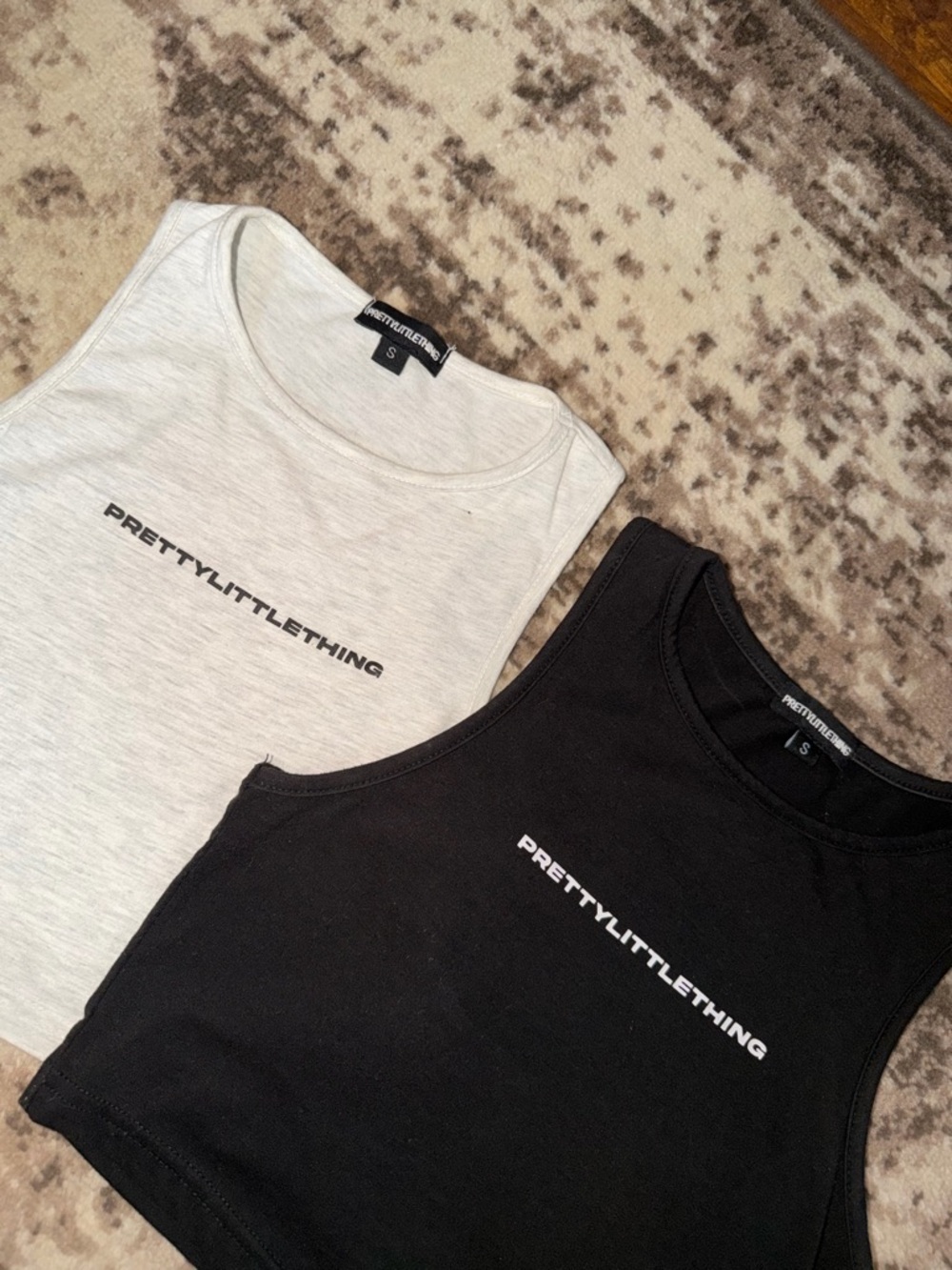PrettyLittleThing Crop Tanks Set of 2- Black and Light Gray - Picture 2 of 4